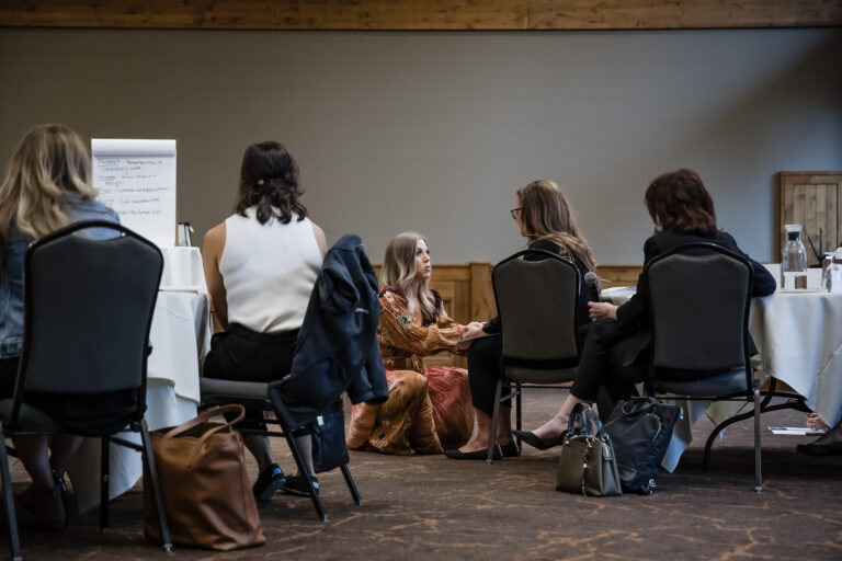 SheSellsAM12.9.21 9145